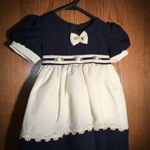 CEC KIDS NAVY BLUE AND WHITE NEW SIZE XL DRESS NEW